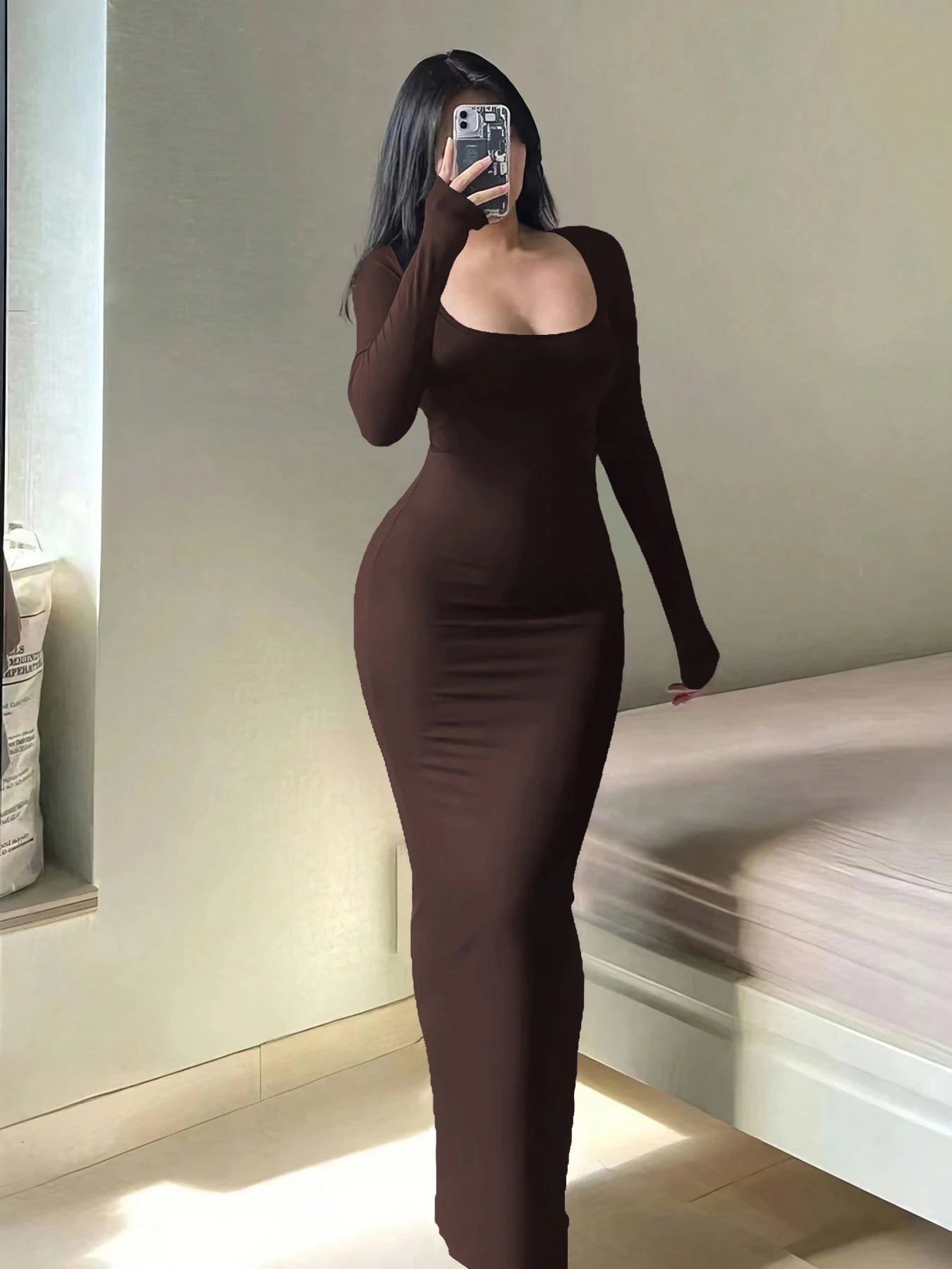Damen Figurbetontes Langarm-Kleid – Elegant, Minimalistisch & Stylisch