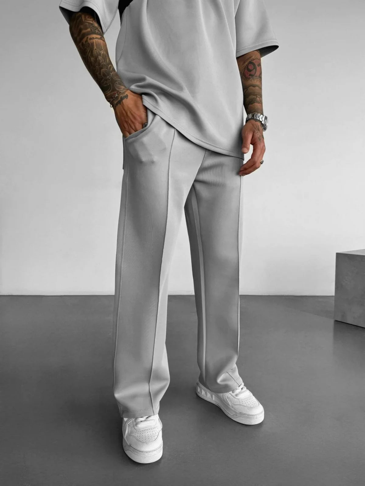 Herren Freizeithose – Leichte Sommerhose mit Farbakzenten