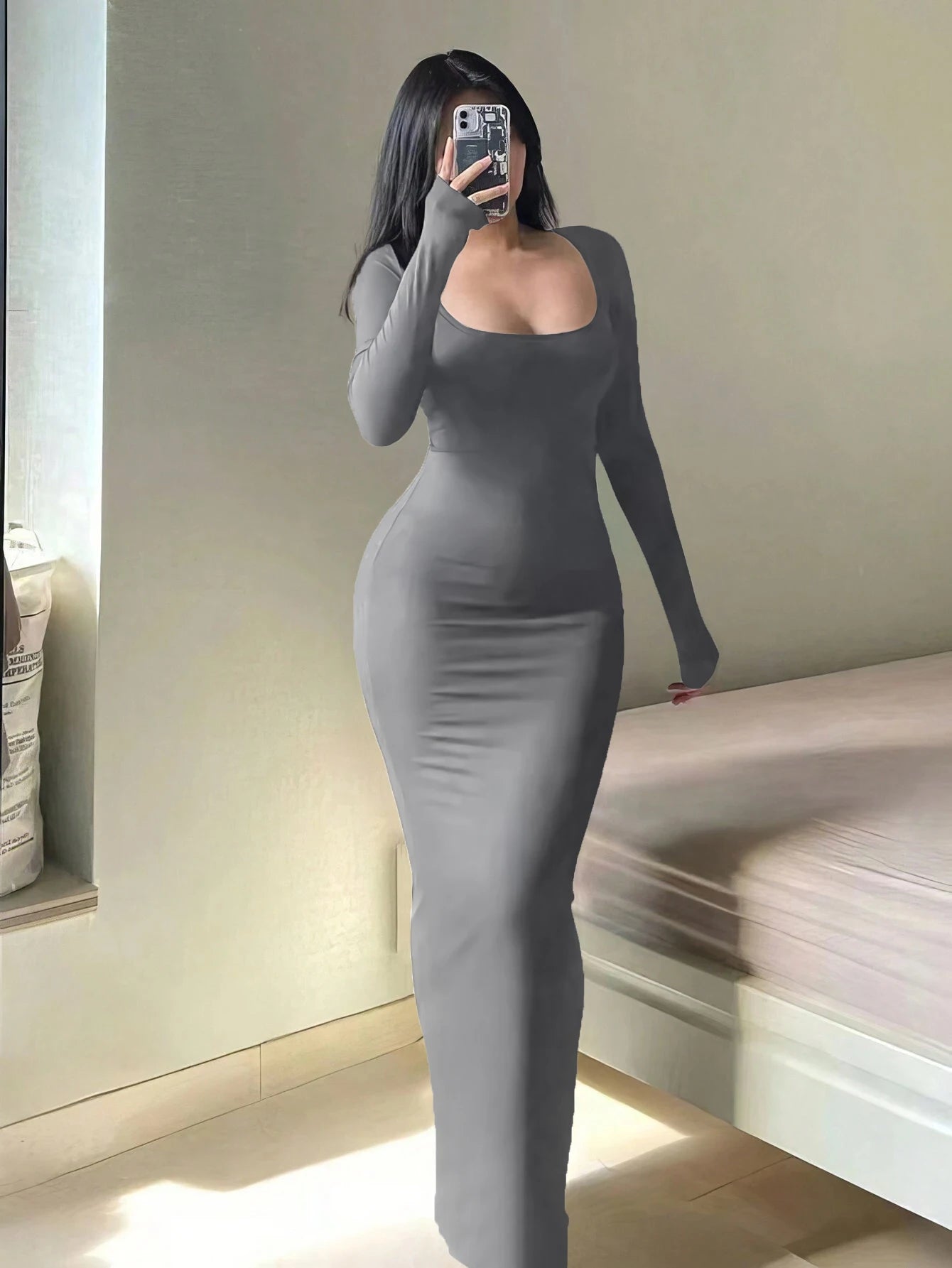Damen Figurbetontes Langarm-Kleid – Elegant, Minimalistisch & Stylisch