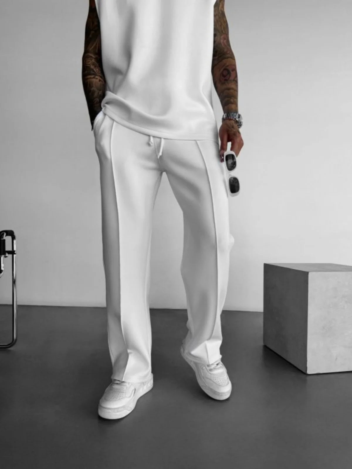 Herren Freizeithose – Leichte Sommerhose mit Farbakzenten