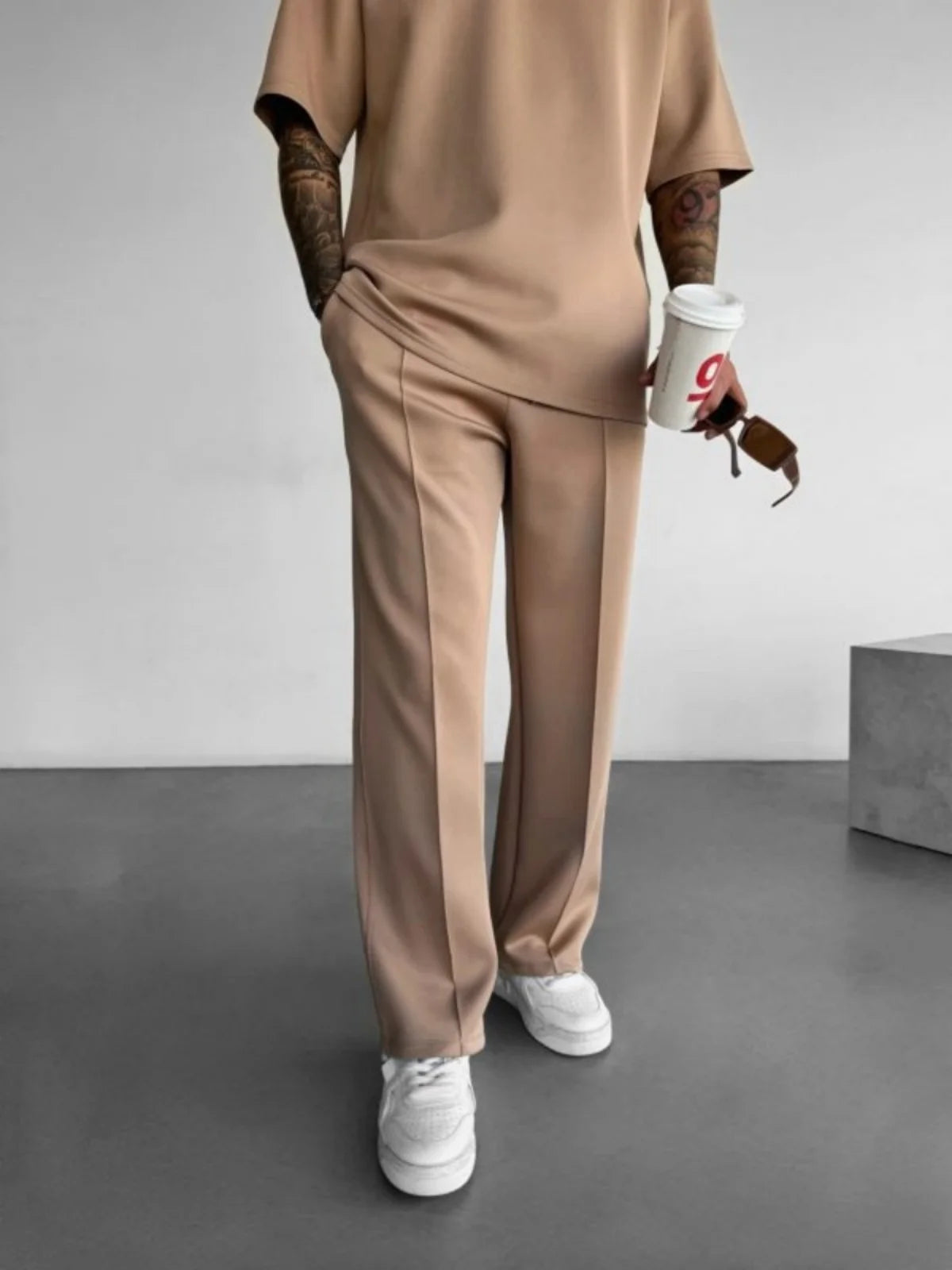 Herren Freizeithose – Leichte Sommerhose mit Farbakzenten